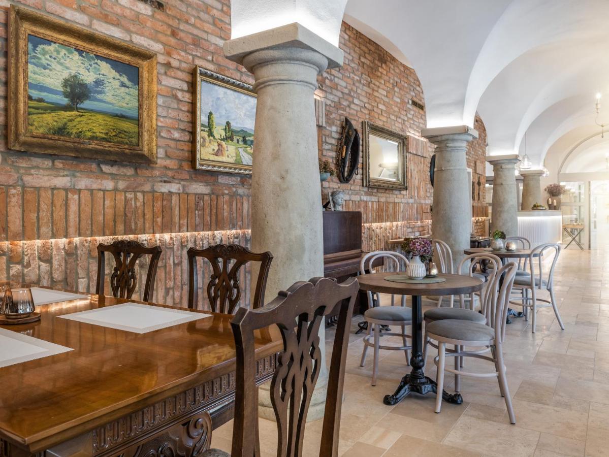 Arkady Hof Hotel Ступава Экстерьер фото