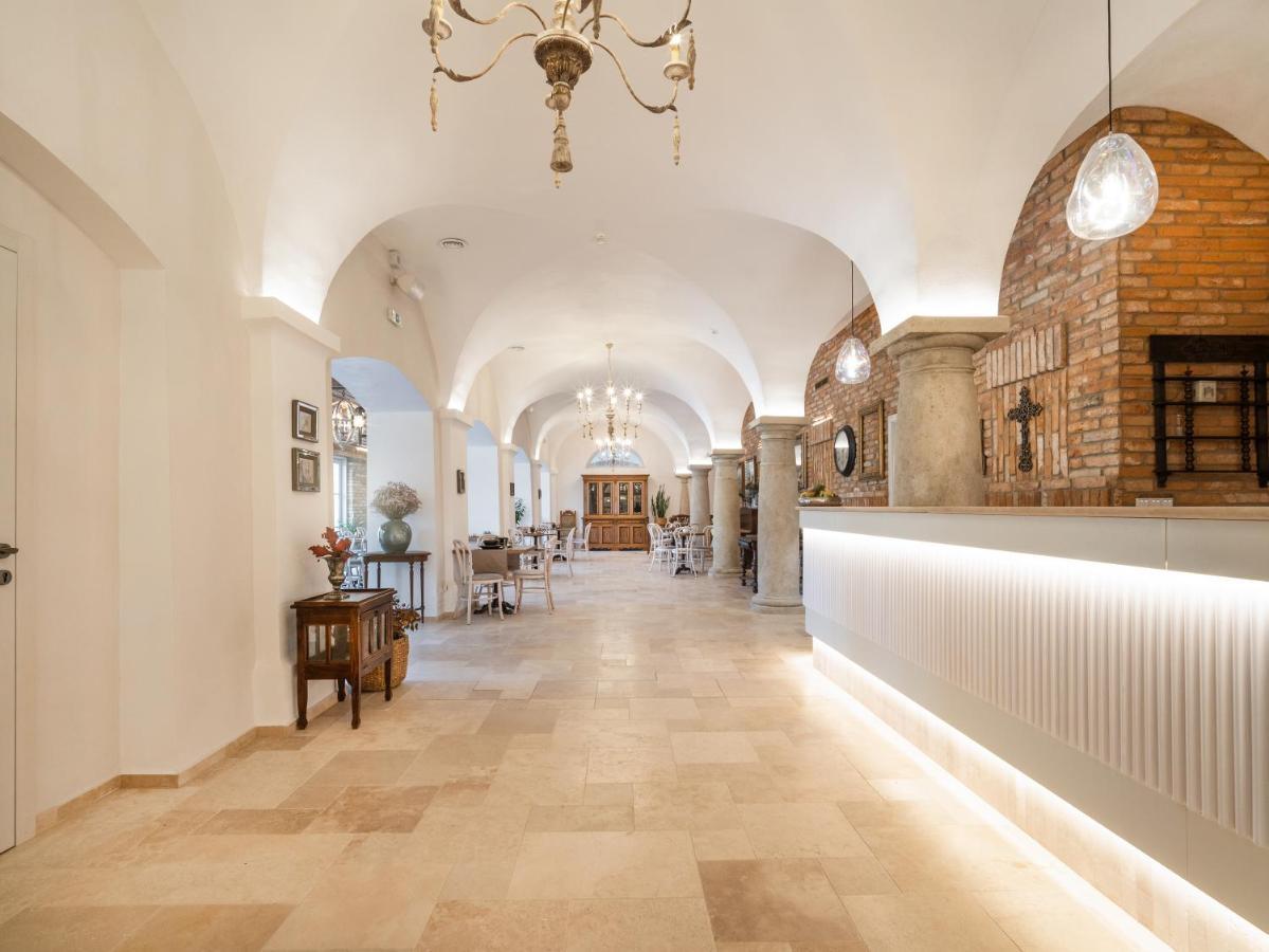 Arkady Hof Hotel Ступава Экстерьер фото